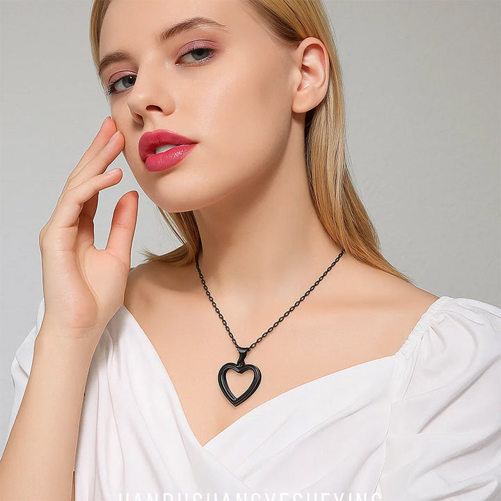 LIMETOW® Urn Pendant Necklace